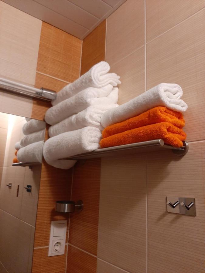 Apartement Nikolai Pärnu Buitenkant foto
